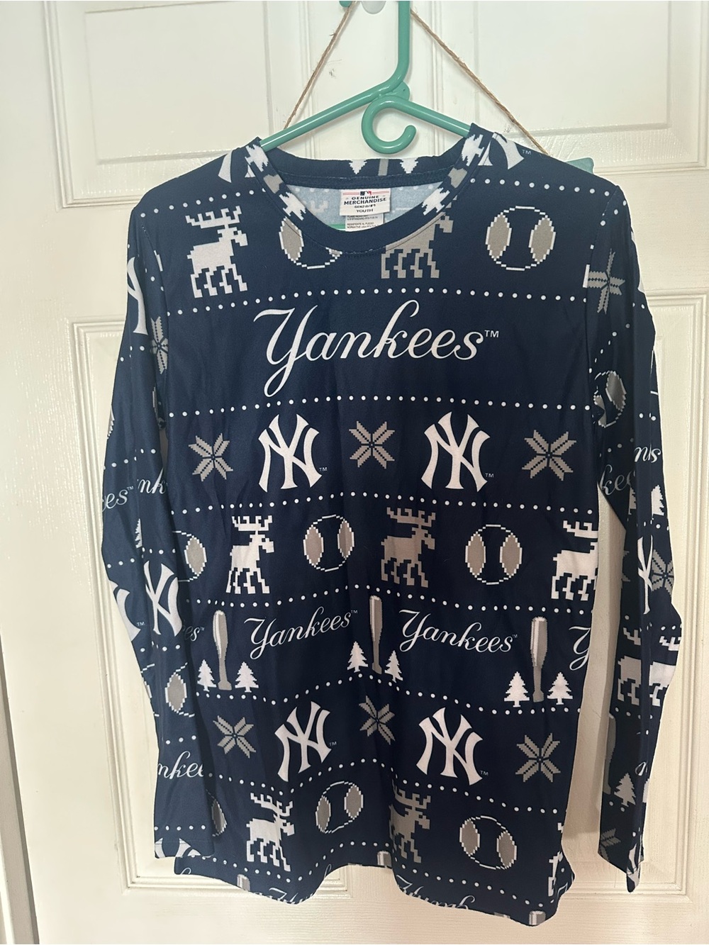 New York Yankees Navy Holiday Long Sleeve Pajamas- Kids L